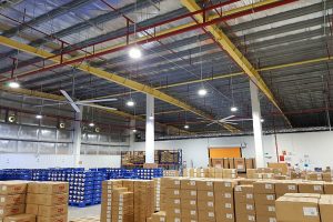 DIFFERENCES BETWEEN HVLS INDUSTRIAL CEILING FANS AND AIR CONDITIONERS